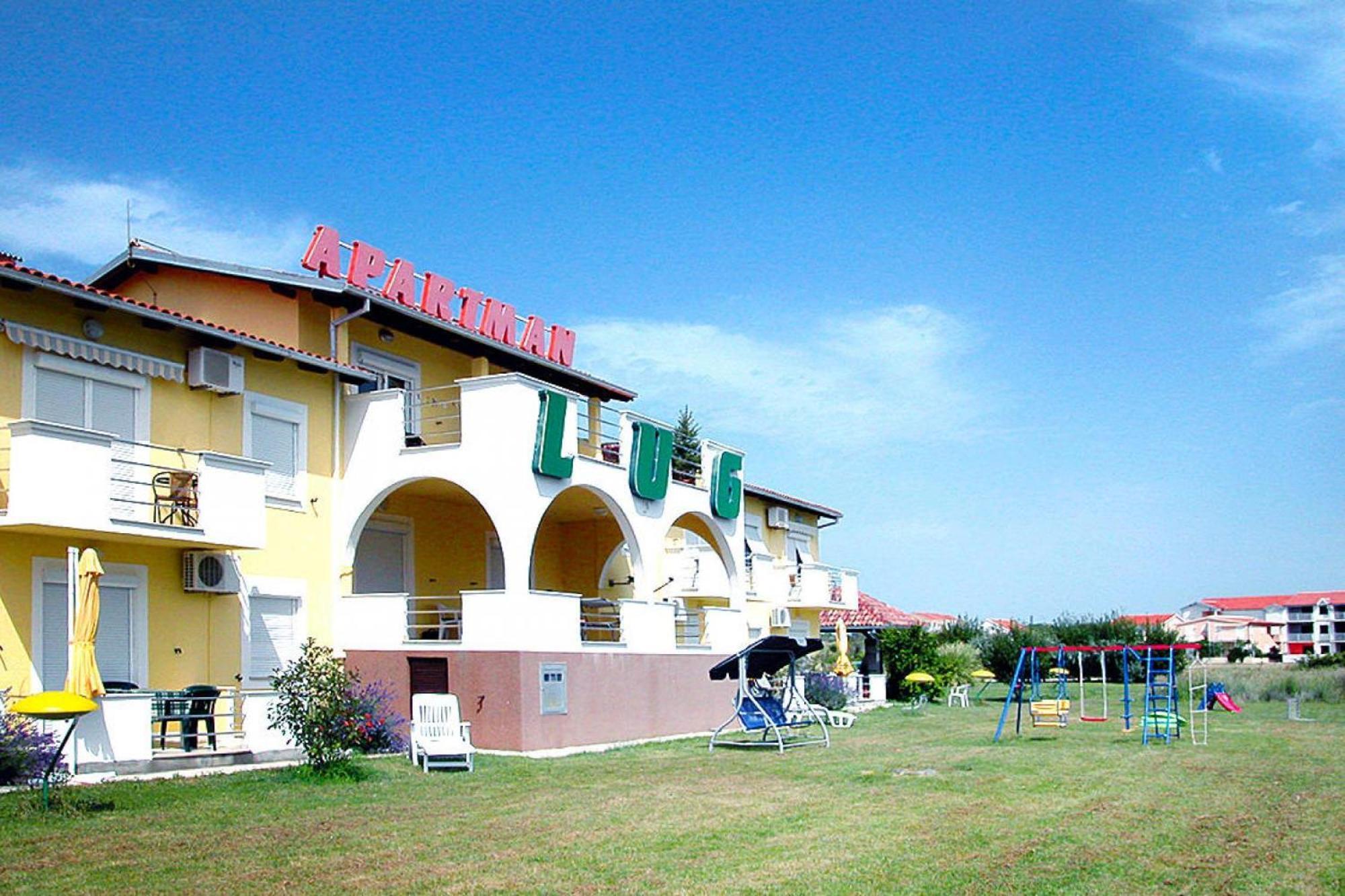 Apartments Lug Privlaka With Pool Exterior photo